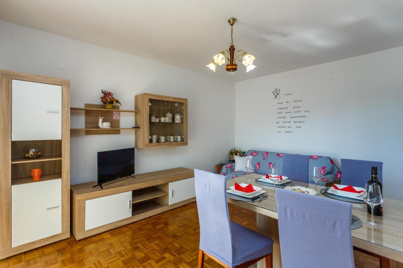 Apartment Dragica Krk Town Luaran gambar