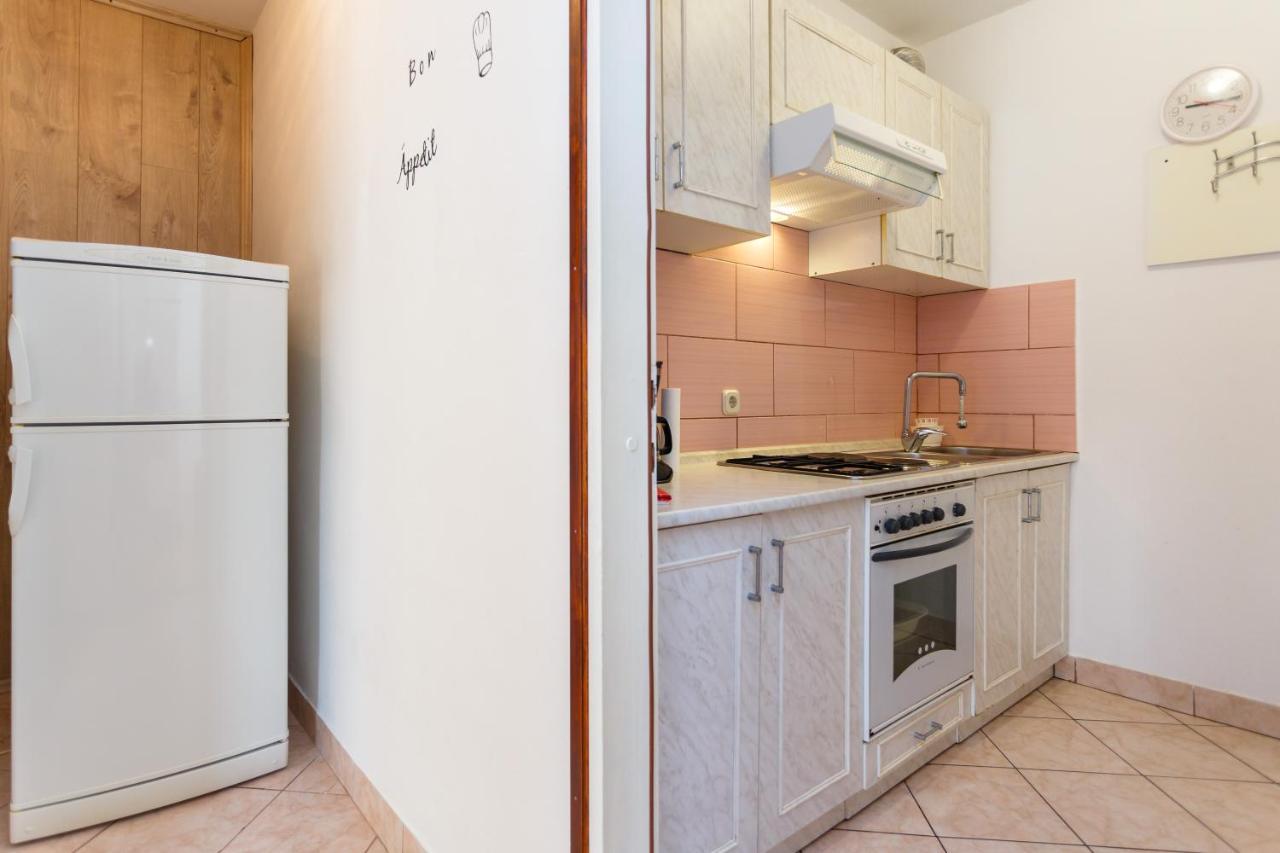 Apartment Dragica Krk Town Luaran gambar