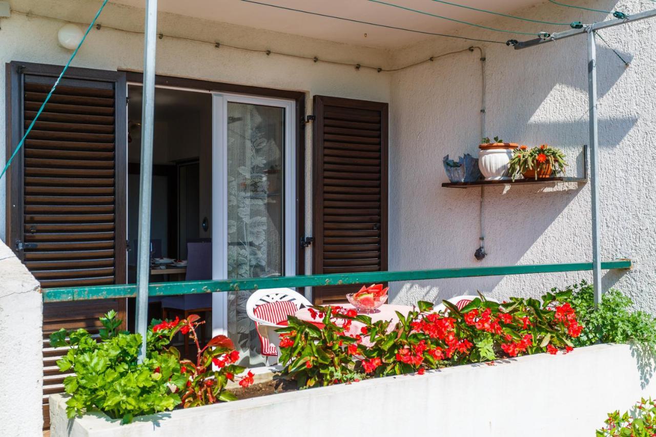 Apartment Dragica Krk Town Luaran gambar